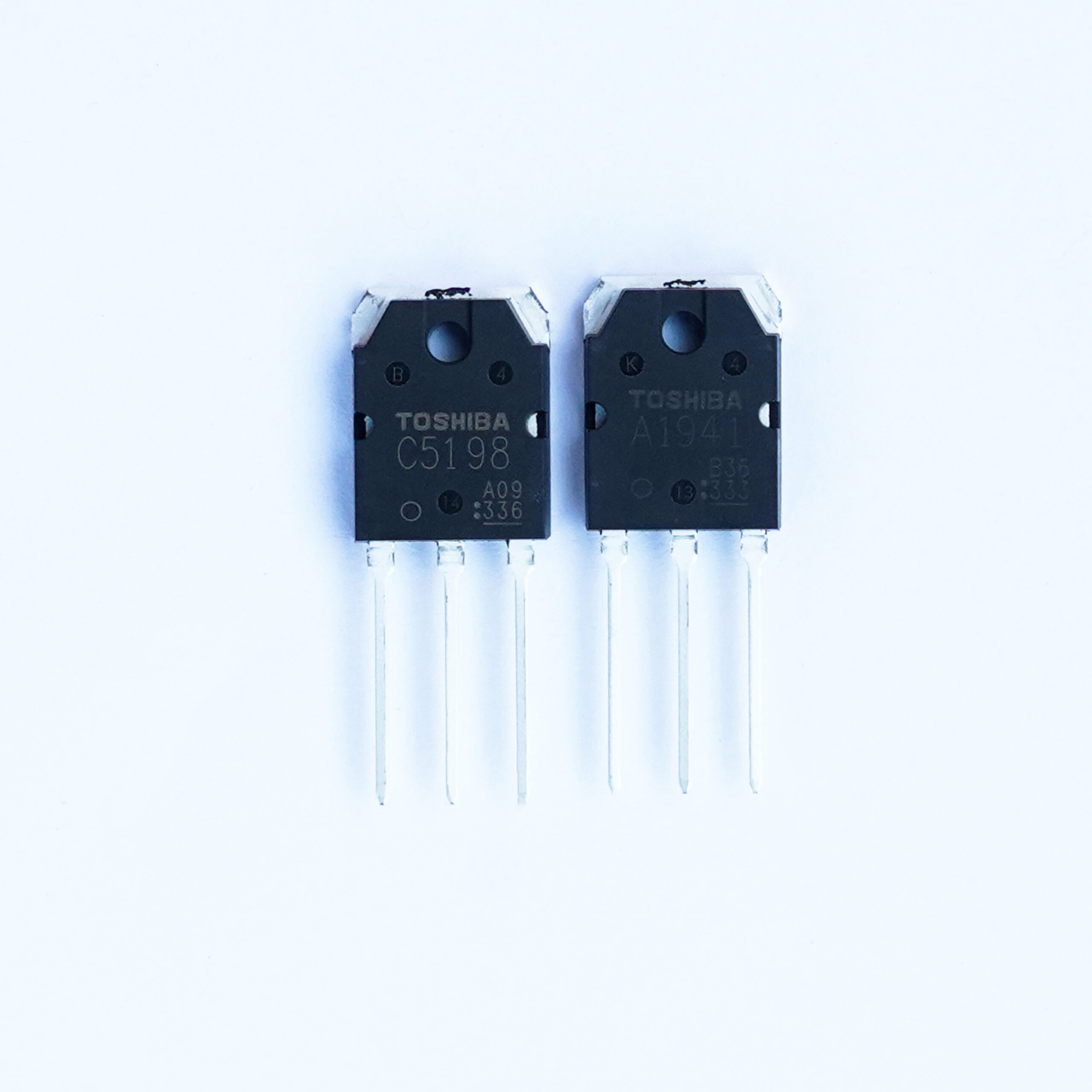 Toshiba 2SC5198 and 2SA1941 Transistor Pair [1 Pair]